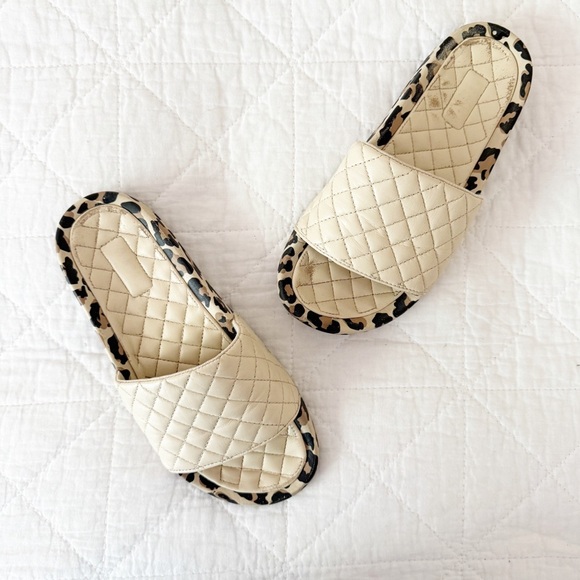 APL Lusso Cream Quilted Napa Leather Slide Sandals Leopard 8 - Picture 1 of 8